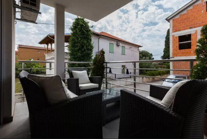 Apartment Plutus 비오그라드나모루 외부 사진